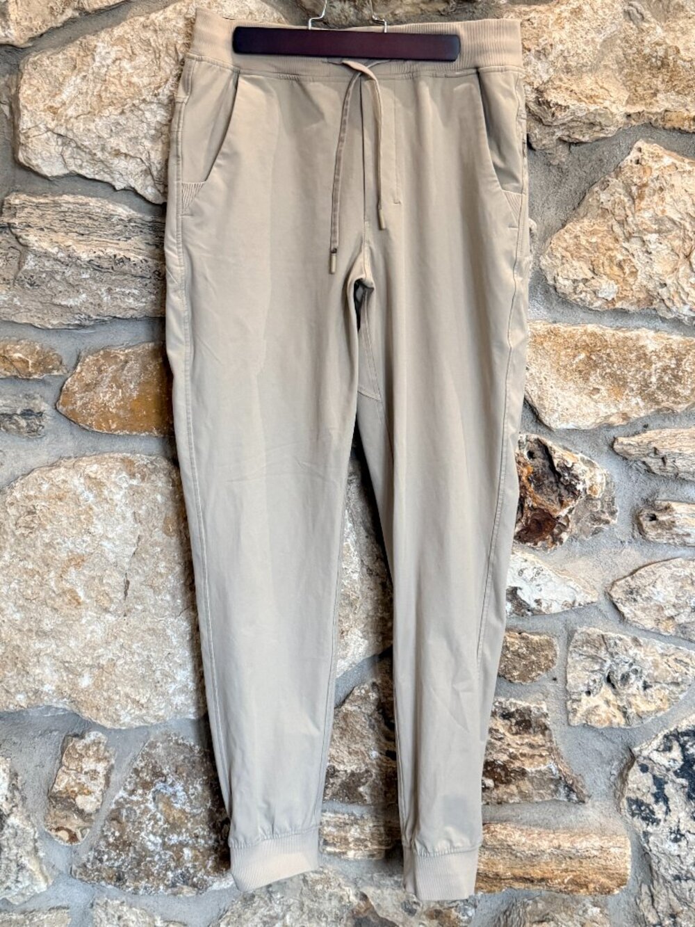 Birddogs Joggers Khaki Tan Men's Medium